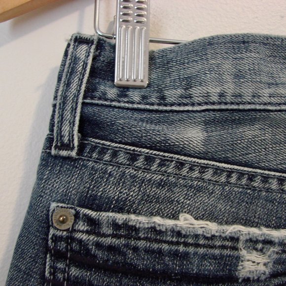 7 For All Mankind Dojo Cropped Capri Flare Leg Distressed Jeans Size 27 - Picture 12 of 15